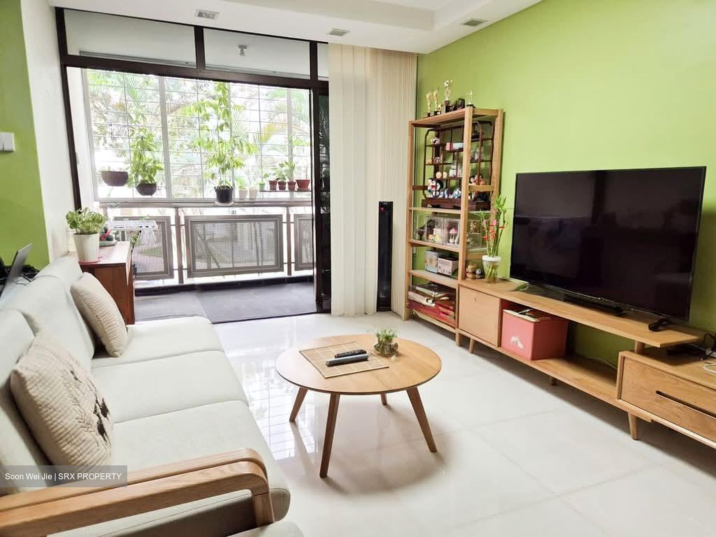 Blk 202A Compassvale South Gate (Sengkang), HDB Executive #591786781